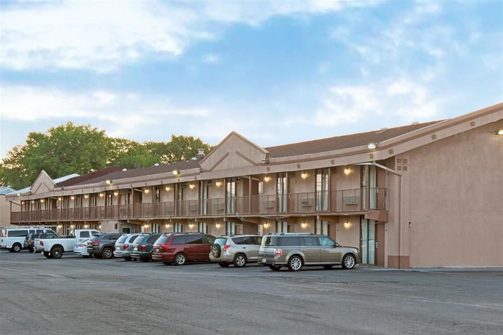 Knights Inn South Hackensasck South Hackensack Exterior photo